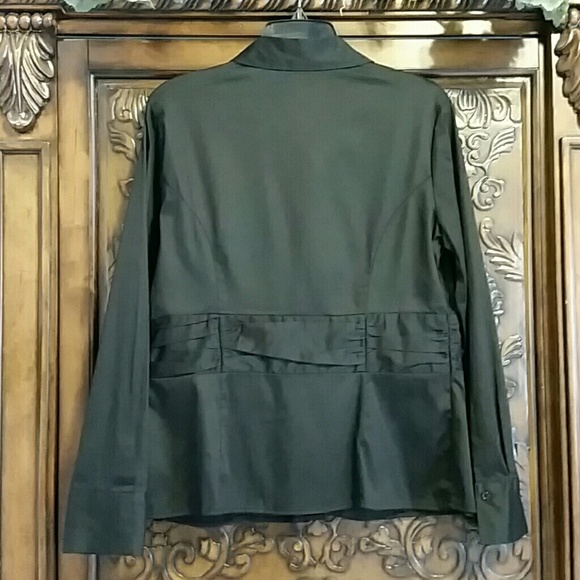 East 5th - Picture 6 of 8